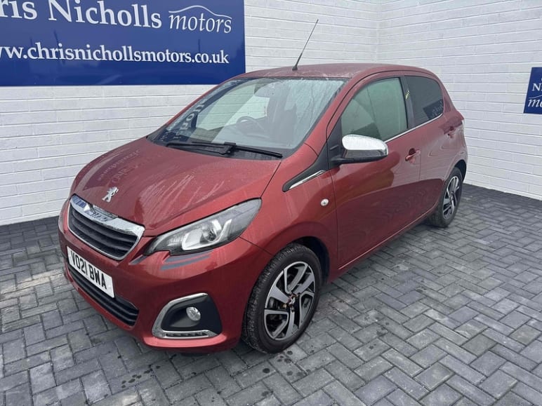 PEUGEOT 108