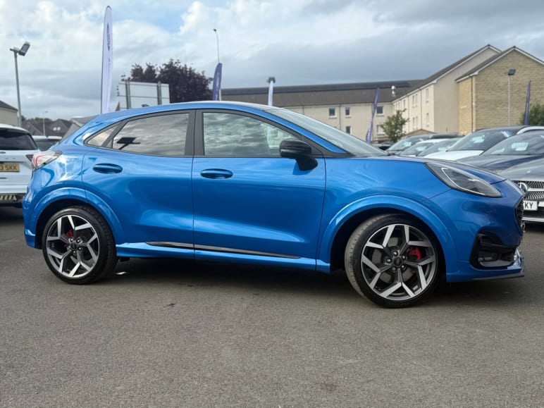 FORD PUMA