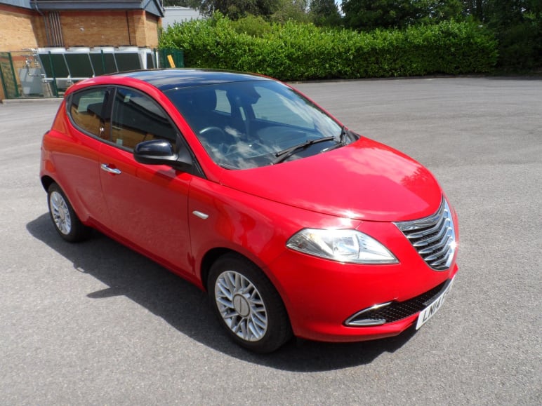 CHRYSLER YPSILON