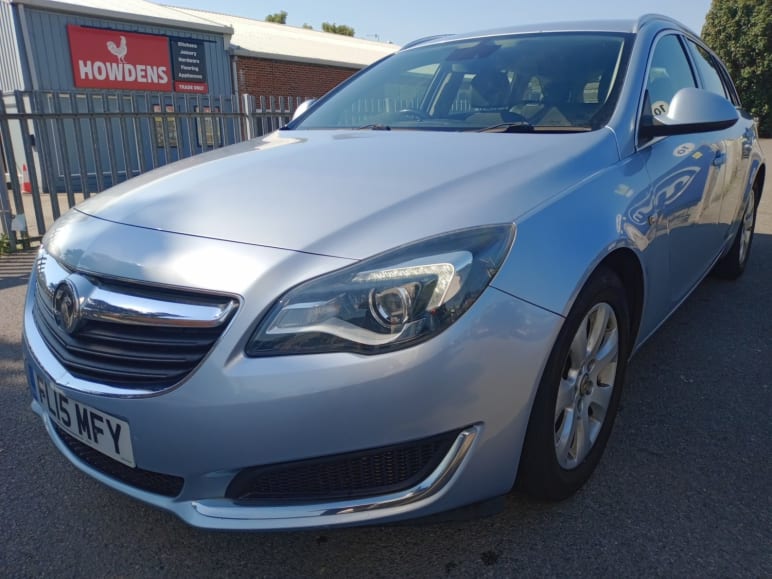 VAUXHALL INSIGNIA