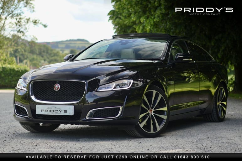 JAGUAR XJ