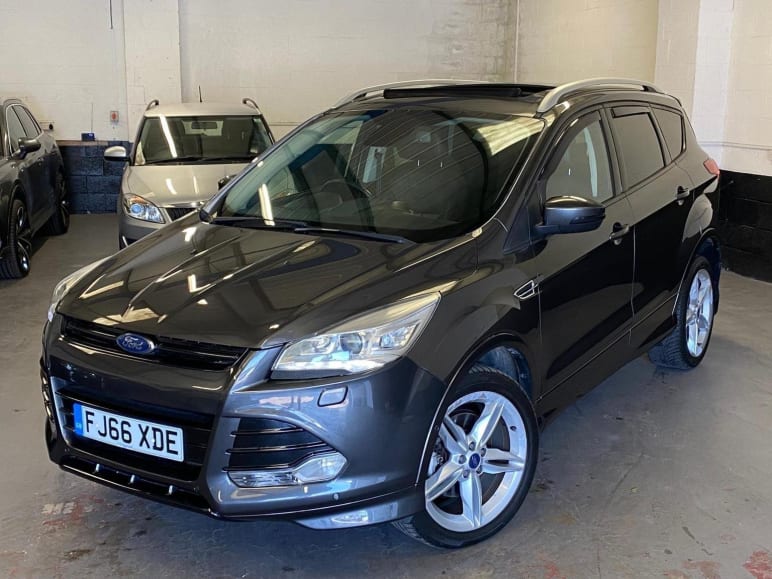 FORD KUGA