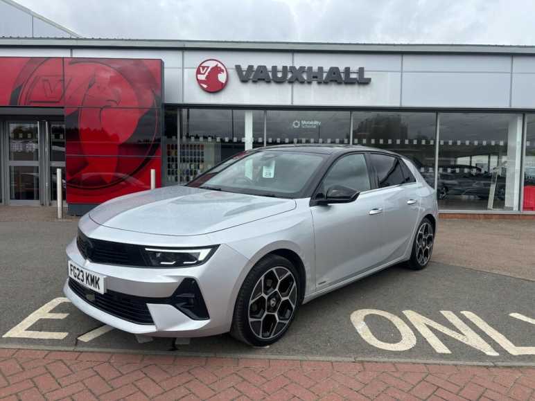 VAUXHALL ASTRA