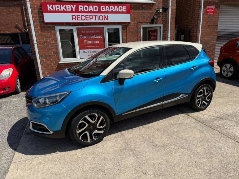 RENAULT CAPTUR
