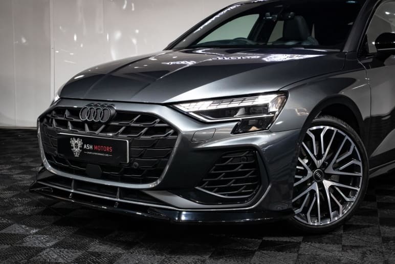 2.0 TFSI Black Edition