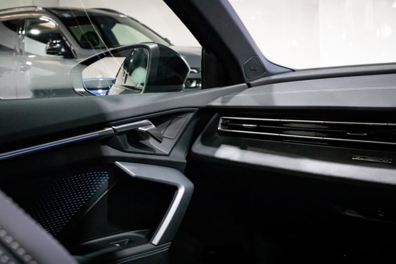 2.0 TFSI Black Edition