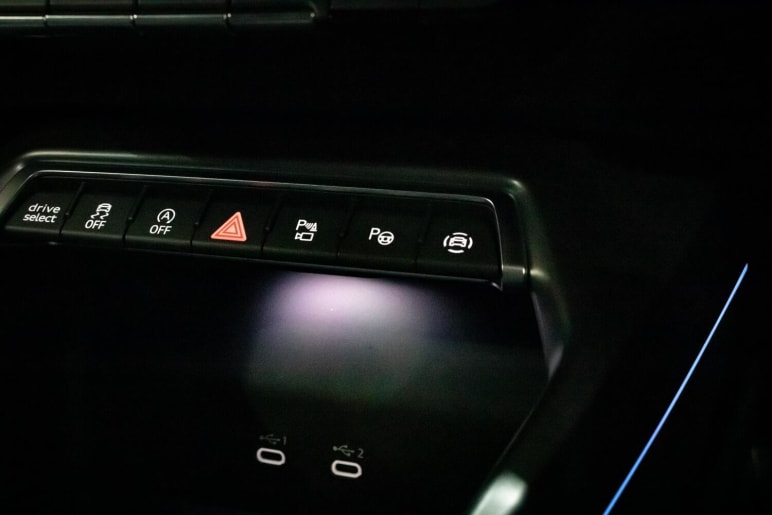 2.0 TFSI Black Edition
