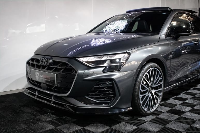 2.0 TFSI Black Edition