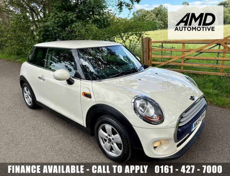 MINI HATCHBACK