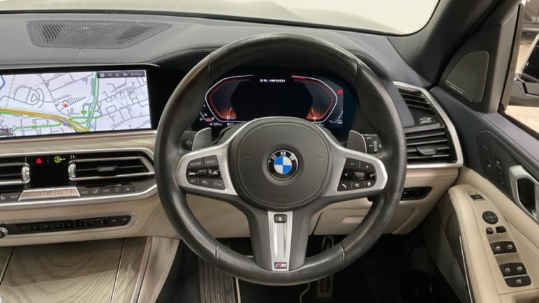Estate M50i