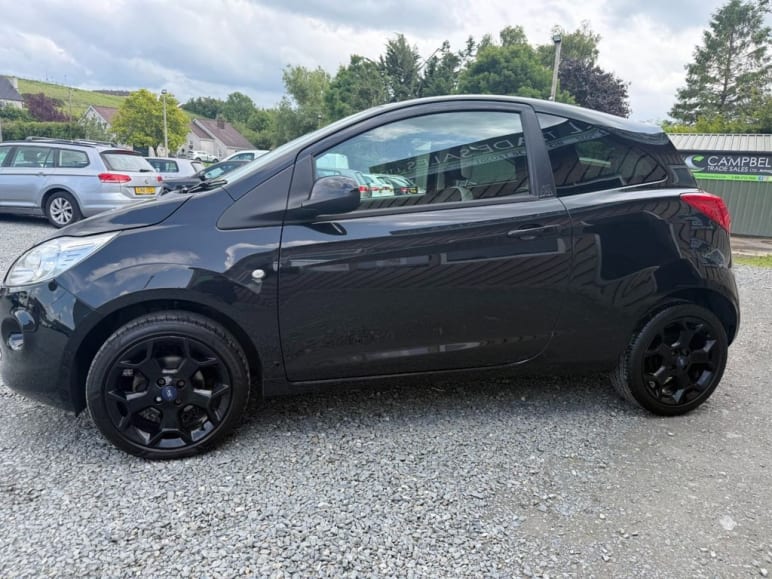 1.2 Zetec Black Edition Hatchback 3dr Petrol Manua