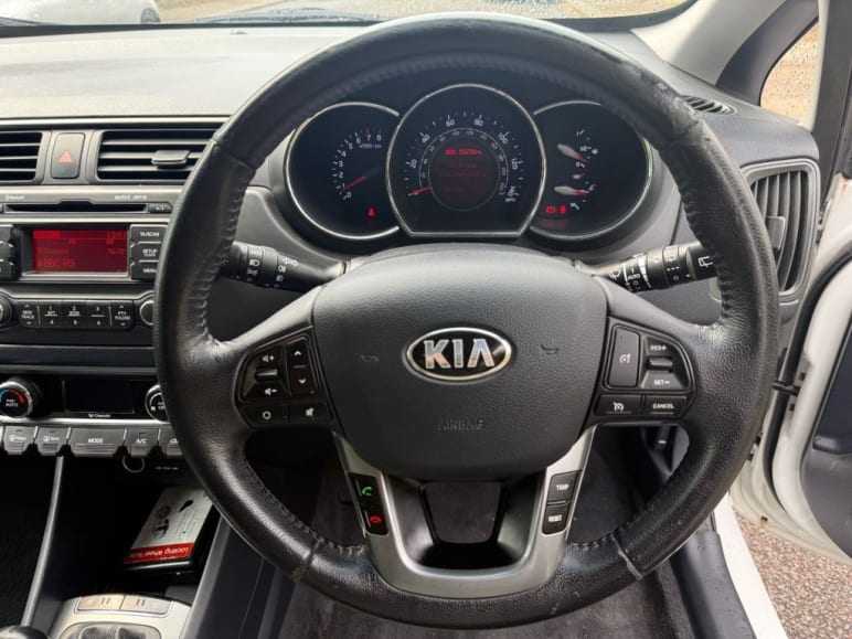 1.4 3 Hatchback 5dr Petrol Manual Euro 5 (107 bhp)