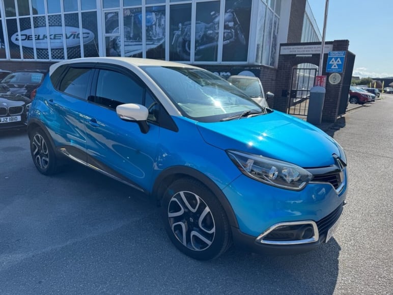 RENAULT CAPTUR