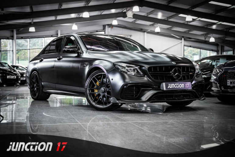 MERCEDES-BENZ E CLASS