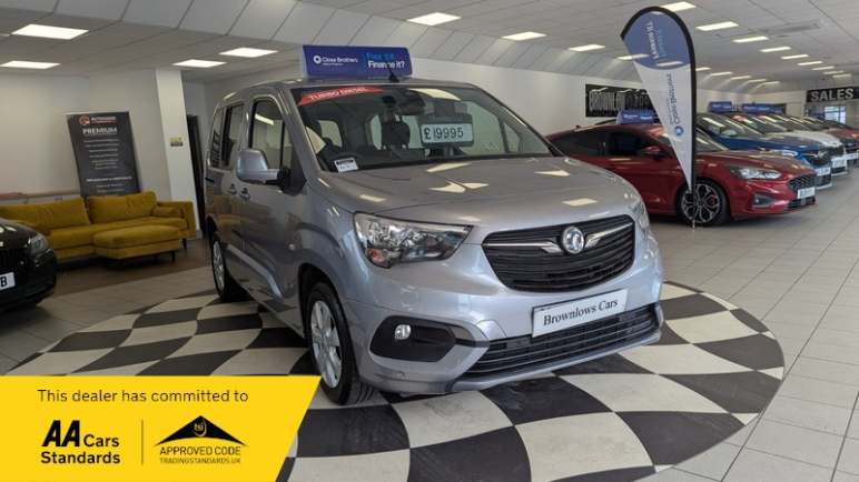 VAUXHALL COMBO LIFE