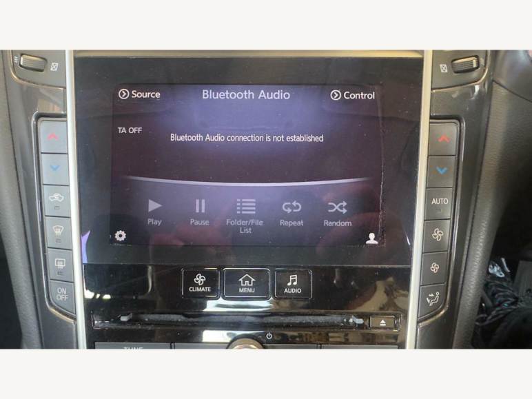Q50 SE D AUTO