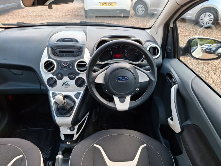 1.2 Zetec White Edition 3dr