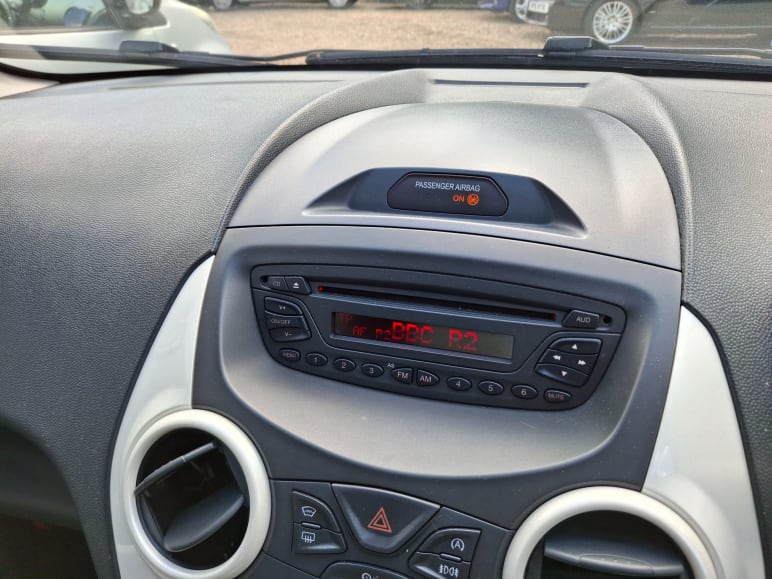1.2 Zetec White Edition 3dr
