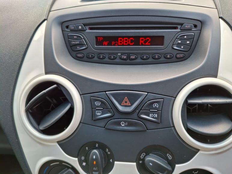 1.2 Zetec White Edition 3dr