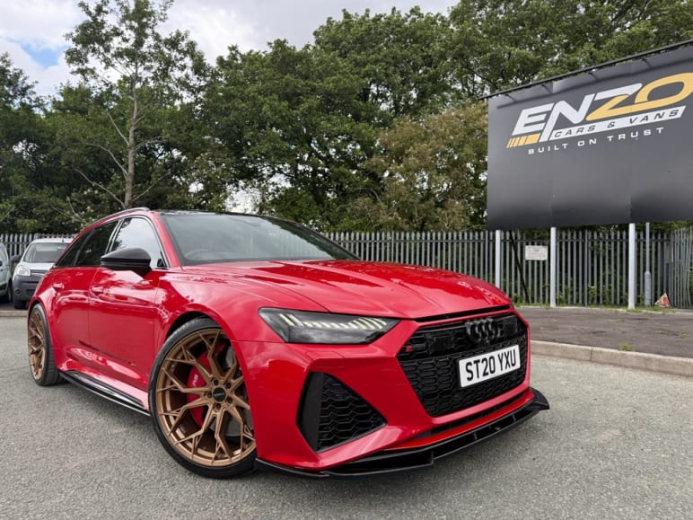 AUDI RS6