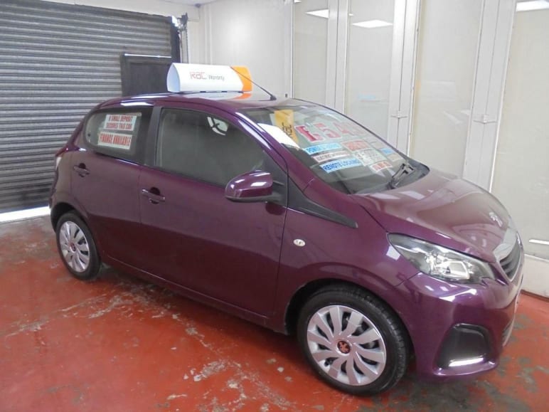 PEUGEOT 108