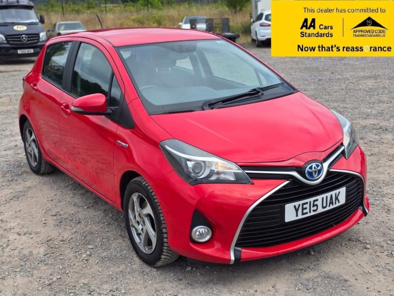 TOYOTA YARIS