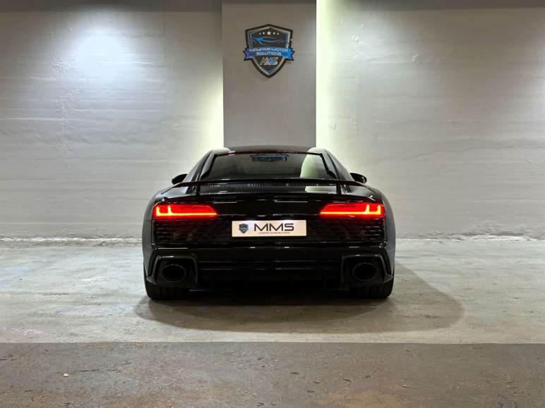Performance Carbon Black V10 Quattro Semi-Auto 4WD