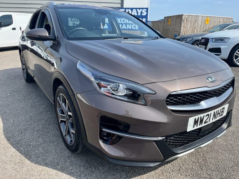 KIA XCEED