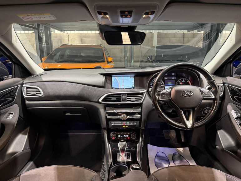 2.2d Premium InTouch DCT AWD Euro 6 (s/s) 5dr