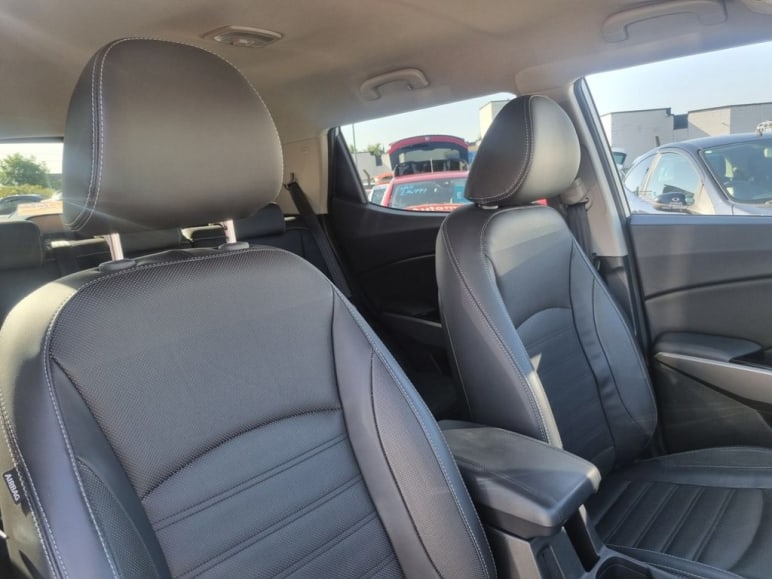 1.6D Ultimate SUV 5dr Diesel Manual Euro 6 (115 ps