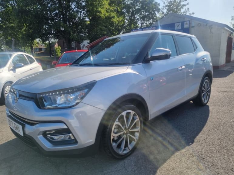 1.6D Ultimate SUV 5dr Diesel Manual Euro 6 (115 ps