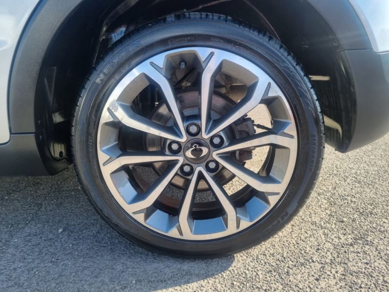1.6D Ultimate SUV 5dr Diesel Manual Euro 6 (115 ps