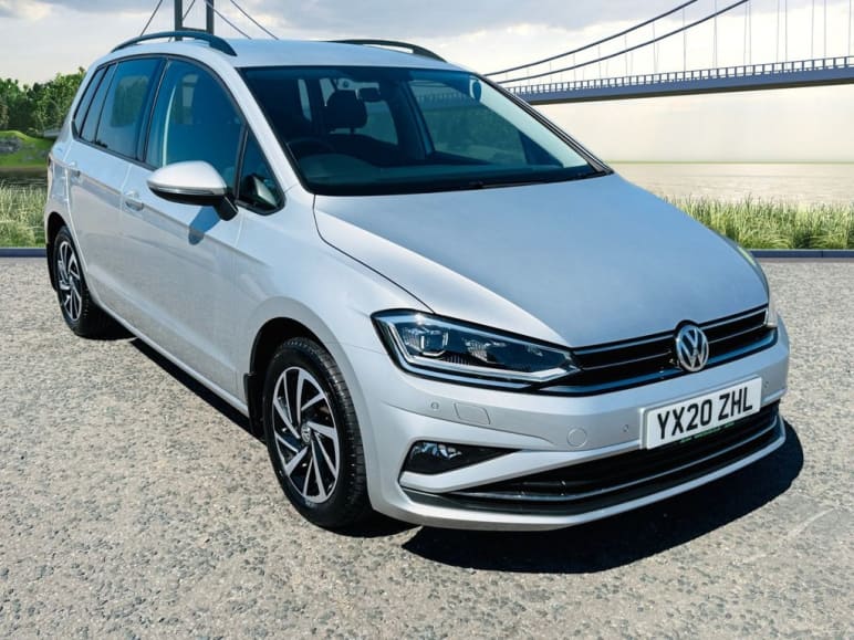 Volkswagen Golf Sv