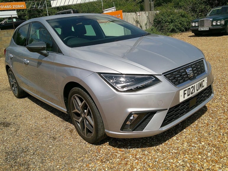 SEAT IBIZA