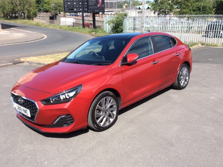 HYUNDAI I30 FASTBACK