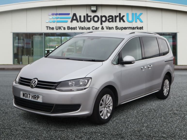 VOLKSWAGEN SHARAN