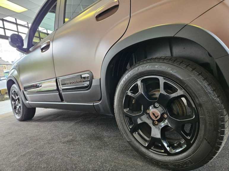 1.2 Trussardi Hatchback 5dr Petrol Manual Euro 6 (