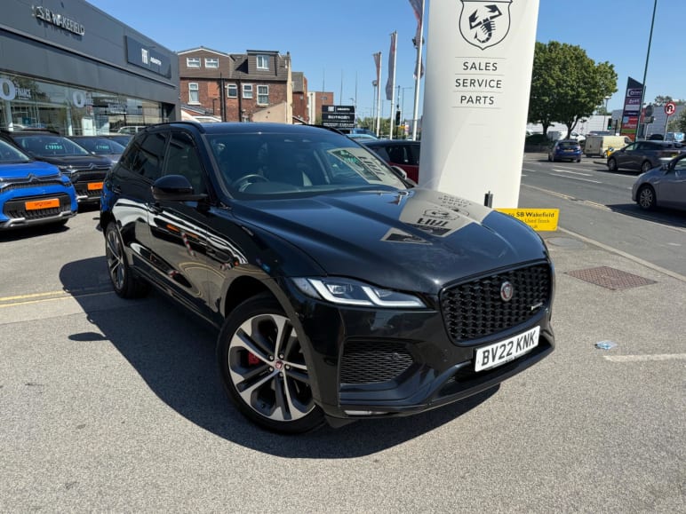 JAGUAR F-PACE