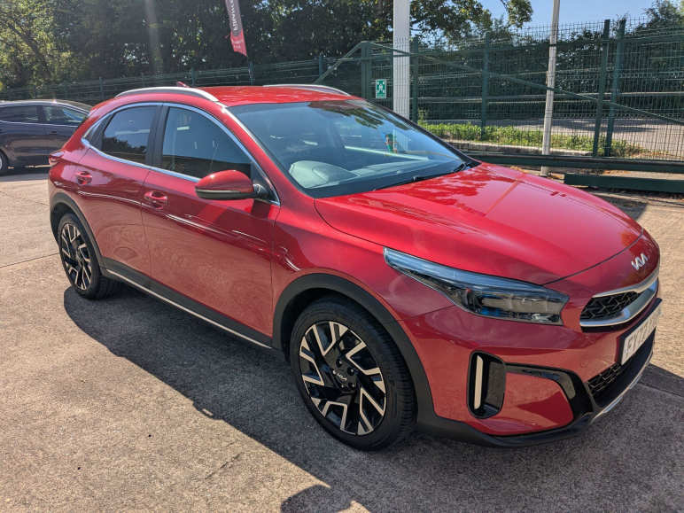 KIA XCEED