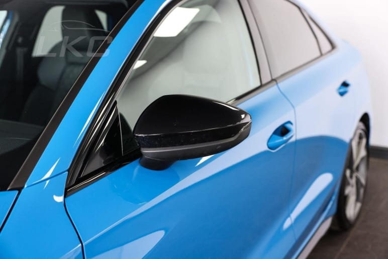 2.0 TFSI Vorsprung S Tronic quattro Euro 6 (s/s) 4dr