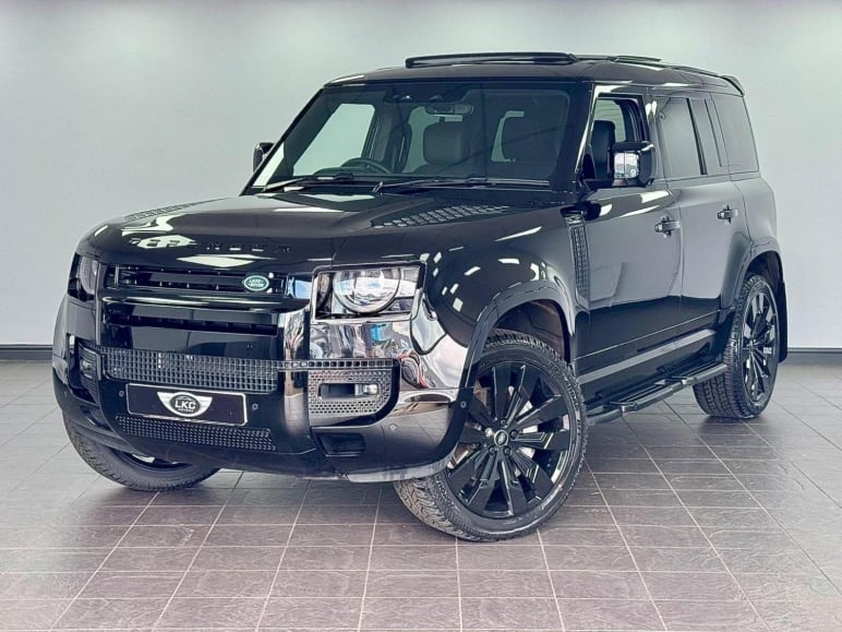 LAND ROVER DEFENDER