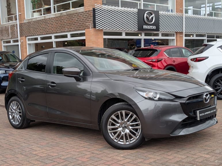MAZDA 2