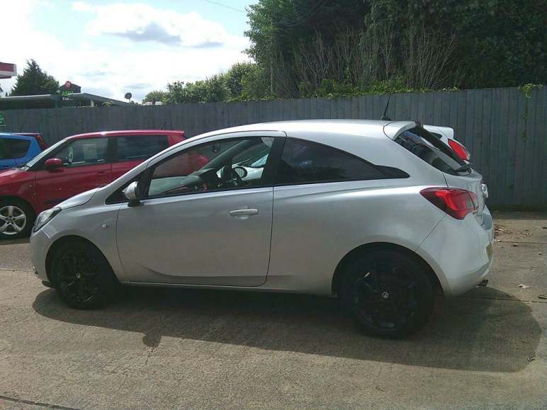 VAUXHALL CORSA