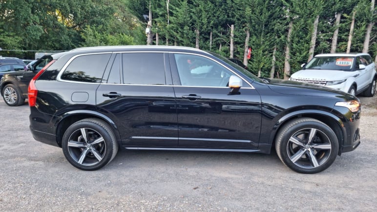 VOLVO XC90