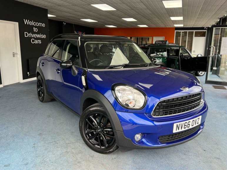MINI COUNTRYMAN