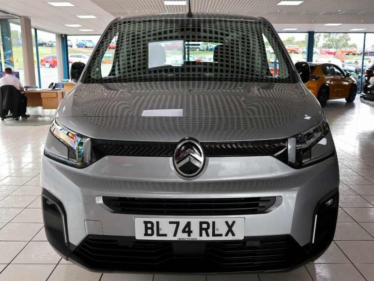 1.2 Plus M Puretech Combi Van Double Cab