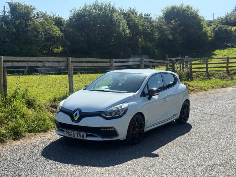 RENAULT CLIO