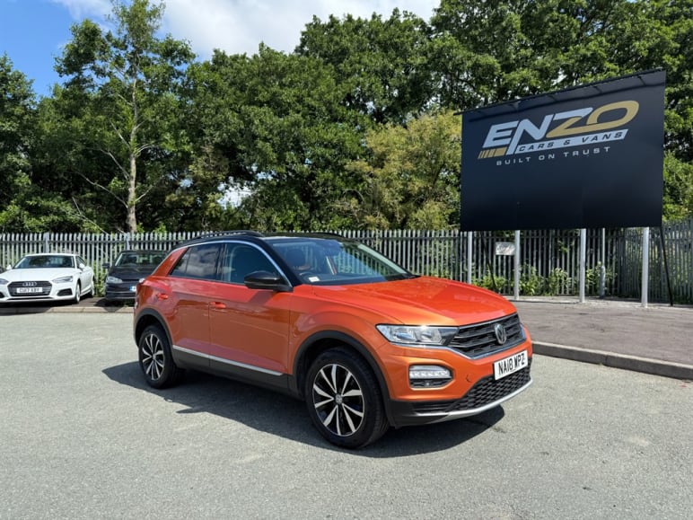 VOLKSWAGEN T-ROC