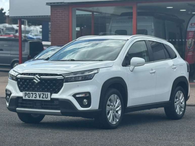 SUZUKI S-CROSS