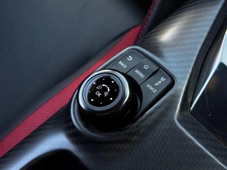 3.8 V6 Recaro Auto 4WD Euro 6 2dr